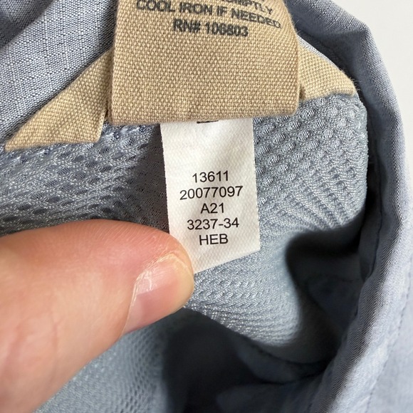 Duluth Trading Co Womens Grey/Blue Roll Tab Long Sleeve Hiking Fishing Shirt Med - Picture 10 of 10